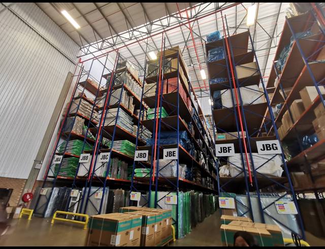 6,157M² WAREHOUSE TO LET IN HUGHES
